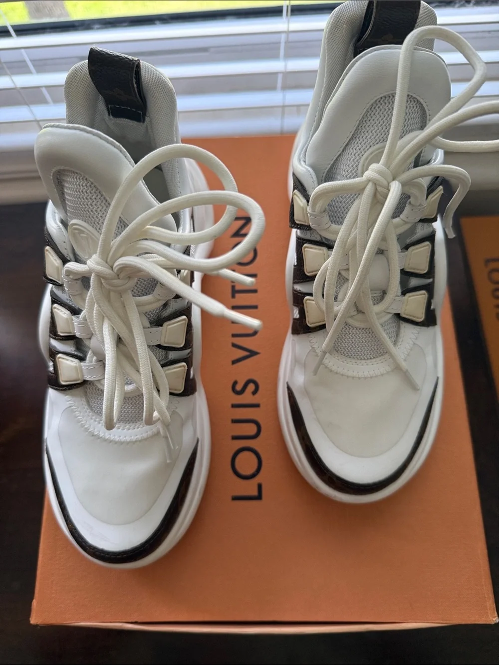 Louis Vuitton White Sneakers with Black Accents